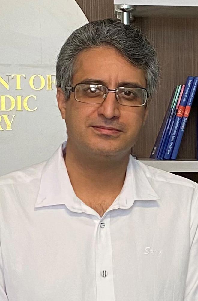 Dr. Alireza Mousavian, MD